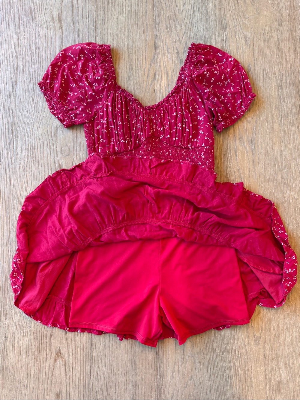 Hollister Floral Romper - Picture 3 of 7